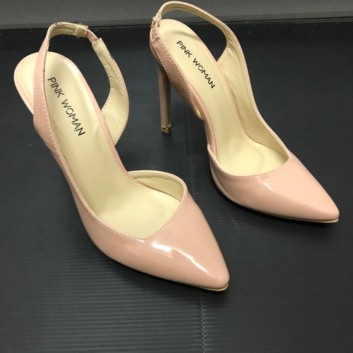 Patent leather beige pumps no 37 used, in excellent condition
