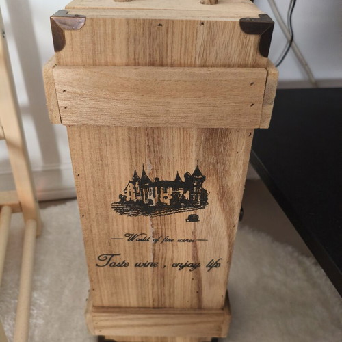 Wooden wine bottle holder rustic, like new