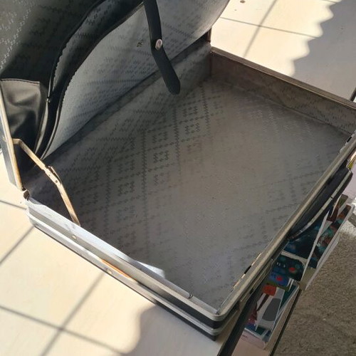 Briefcase for mechanical and electrical engineer used