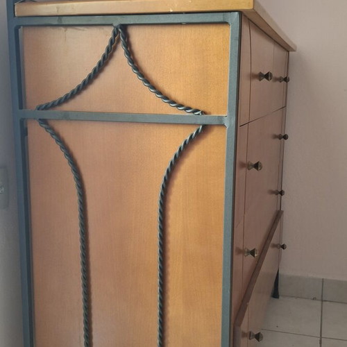 Metal bedroom set used with bed, mattress, 2 nightstands and dressing table