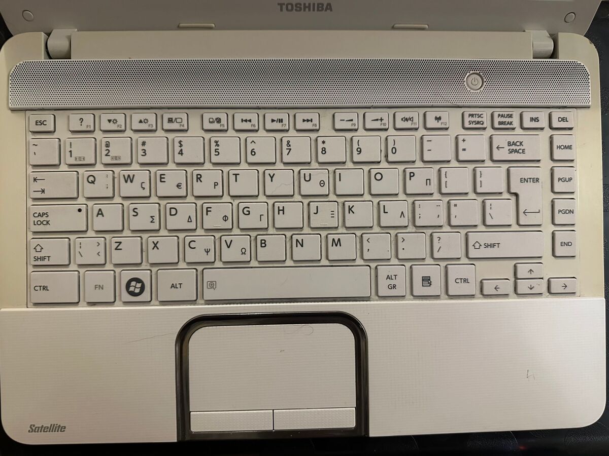 Toshiba Satellite L830-106 laptop like… - € 100,00 - Vendora.cy