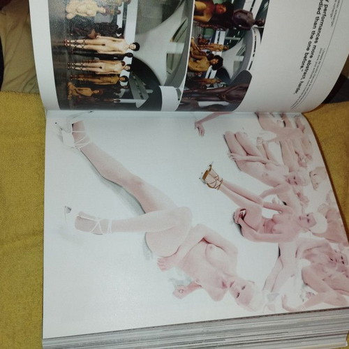 Art Now v. 2 book, Taschen edition