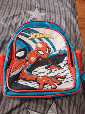 Τσάντα νηπιαγωγείου Spiderman μεταχειρισμένη, σε πάρα πολύ καλή κατάσταση