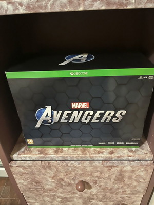 Marvel's Avengers Earth's Mightiest Edition Xbox One Game new and sealed