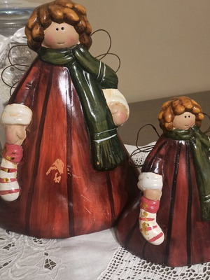 Ceramic angels for Christmas decoration like new