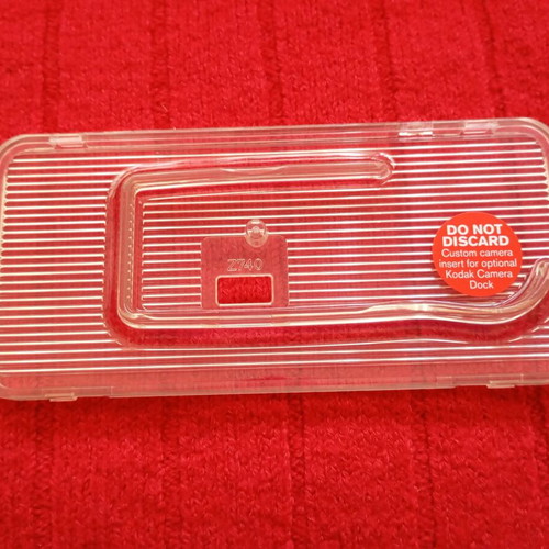 Kodak EasyShare Z740 dock insert like new
