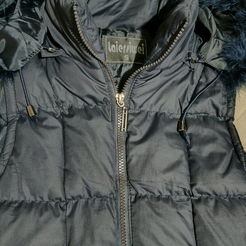 Sleeveless jacket blue, size S, like new with removable hood