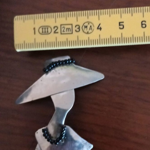 Vintage 90s Brooch "Lady with Hat" handmade metal with black beads used