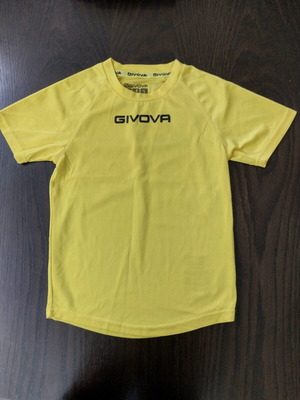 Football set like new for first grade child with shirt and 2 shorts