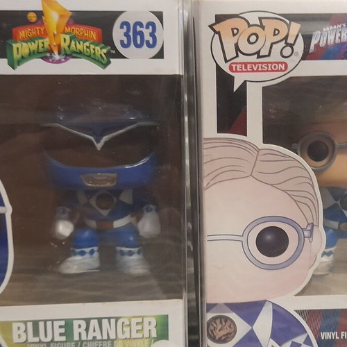 FunkoPop Blue Power Rangers and Billy figures with protector, new