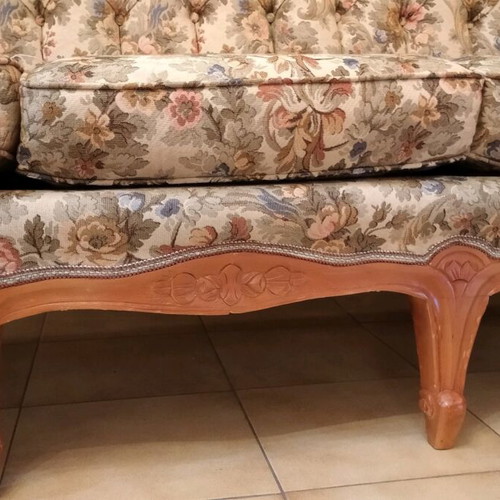 Sofa in very good condition, like new