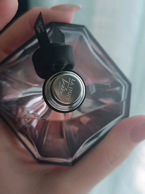 La Nuit Tresor eau de parfum like new, 30 ml