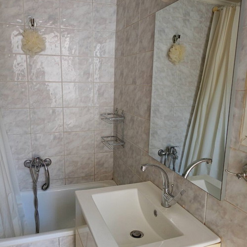 Ground floor house for rent in N. Faliro 85sqm with yard