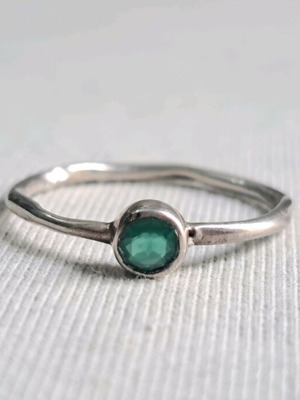 Handmade silver 925 ring with green tourmaline like new