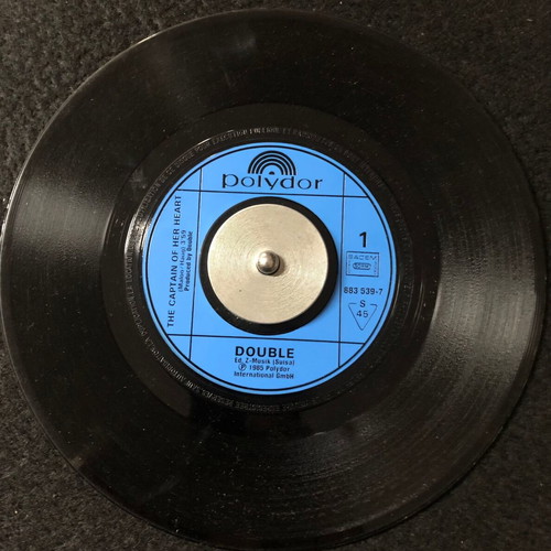 Double The Captain Of Her Heart 7" vinyl single used, pop