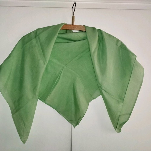 Green airy scarf like new