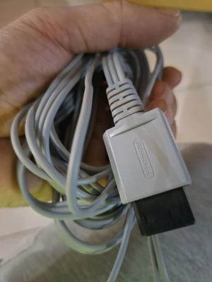 Nintendo Wii cable in RCA triple new