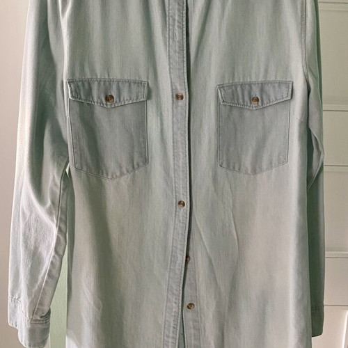 Long denim shirt like new, size L, blue