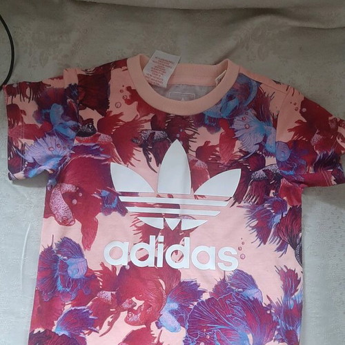 Adidas girl shirt like new, size 92 cm, floral