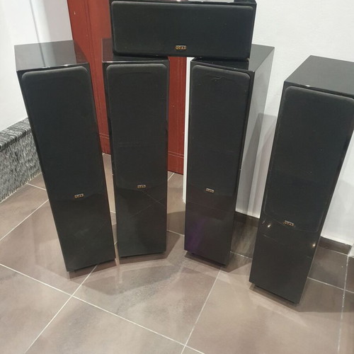 Quad floor speakers set 5 pieces and subwoofer 80w like new, pianoblack