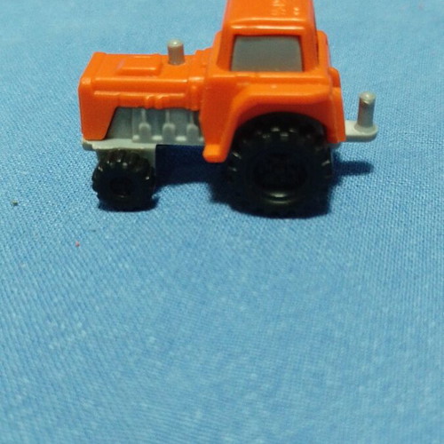 Kinder toy pack of 3: tractor, loader, tricycle