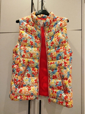 Colorful sleeveless puffer vest Zara like new
