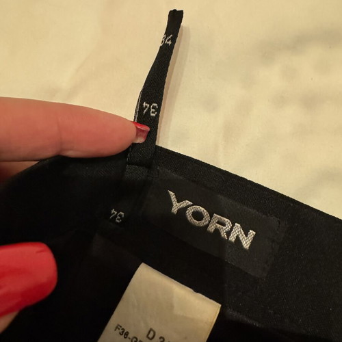 YORN Pencil Straight Skirt like new, size XS-S, black