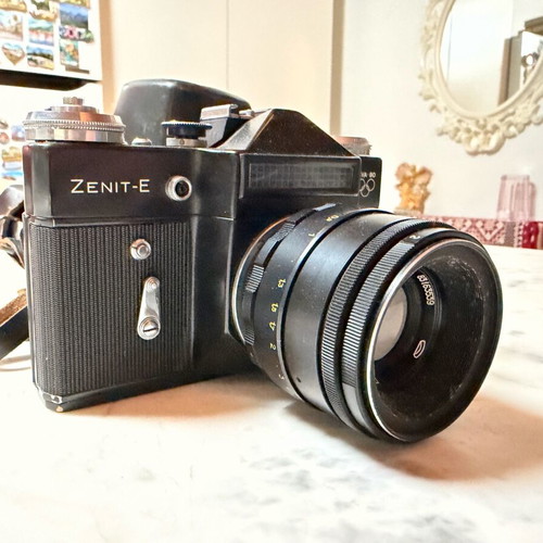 Zenit E φιλμ κάμερα μεταχειρισμένη, συλλεκτική Μόσχα 1980 με original θήκη
