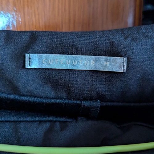 Cutcuutur skirt size medium like new, black