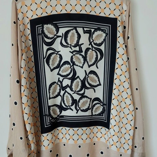 Silk women's shirt like new with geometric and leaf pattern