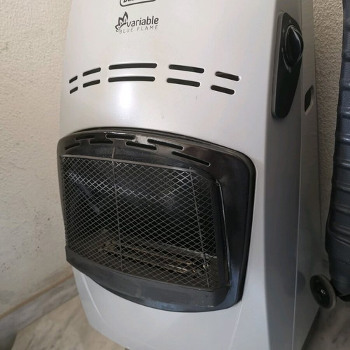 Delongi gas heater like new blue flame