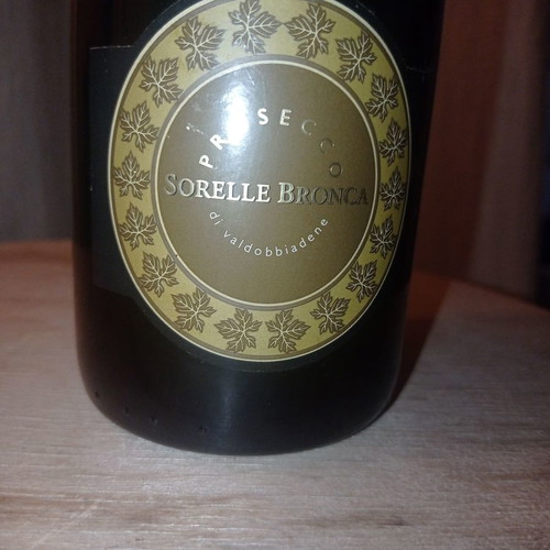 Prosecco Sorelle Bronca di Valdobbiadene sealed bottle 750ml 11% vol