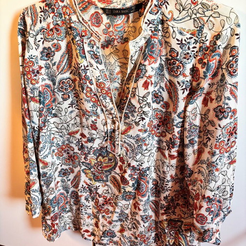 Zara blouse with paisley size Medium like new