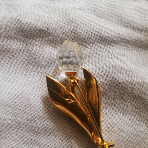 Swarovski tulip brooch like new