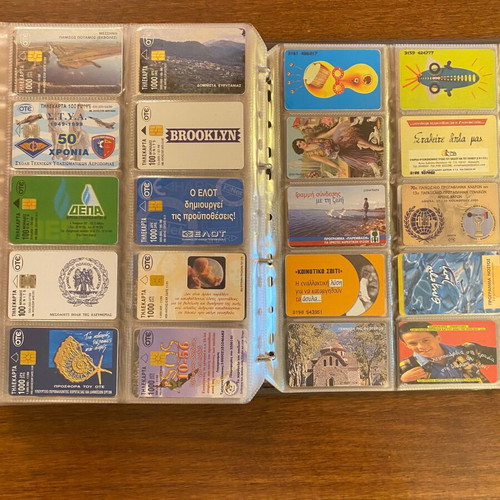 Phone cards set of 420 pieces like new with album