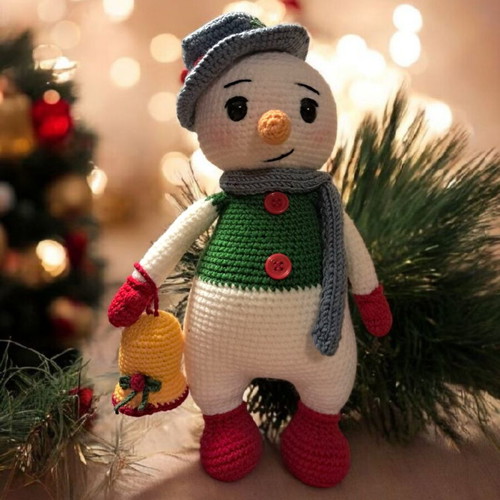 Snowman new, knitted 27 cm
