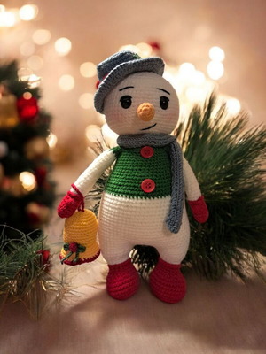 Snowman new, knitted 27 cm