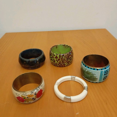 Set of various bijou bracelets new