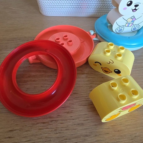 Lego Duplo 10965 bath toy like new, floats on water