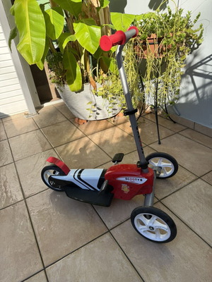 Scooty B kids scooter, almost unused