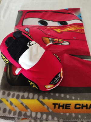 McQueen Cars fleece blanket like new, 150cm x 100cm