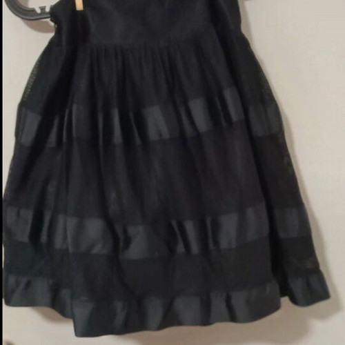 Black skirt like new, size S, with tulle for volume