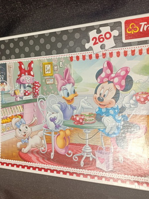 Trefl Disney Minnie Mouse puzzle 260 pieces