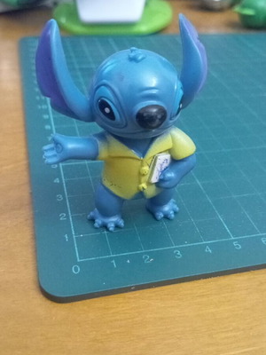 Stitch PVC collectible figure like new from Lilo & Stitch movie