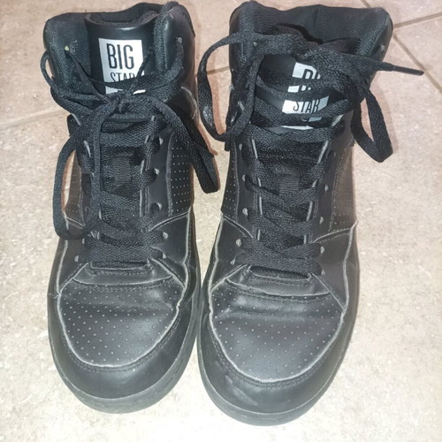 Booties shoes in very good condition size 39