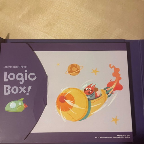Toi World Logic Box interstellar board game like new