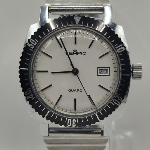 Tempic 1970s Quartz Mens Watch, white dial, new old stock