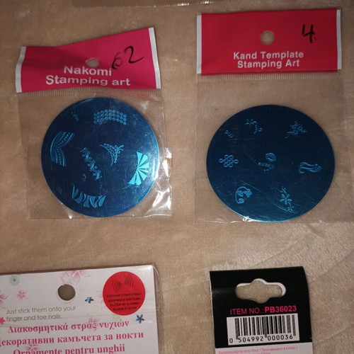 Nail art set like new with stickers and nail accessories