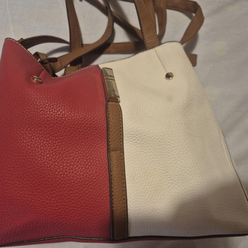 Two-tone shoulder bag, red and white