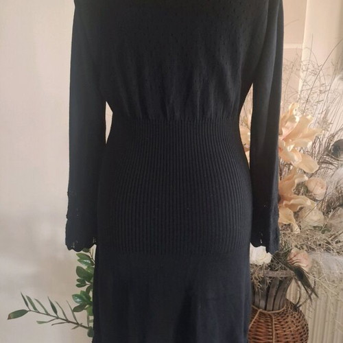 Roccobarocco wool dress black like new, size L